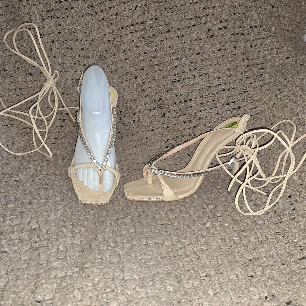 SCHUTZ-Vikki Crystal-Strappy/Convertible Heels-Light Nude Nubuck-Sz 9-NWOB - Picture 7 of 9